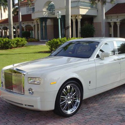 Venues  Parties  Angeles on Rolls Royce Phantom   Los Angeles Party Bus Limo